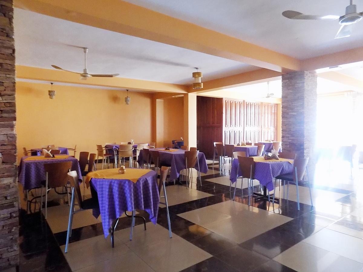 G-One Hotel Kampala Kültér fotó