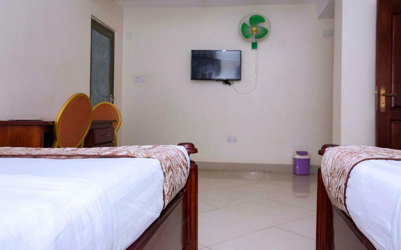 G-One Hotel Kampala Kültér fotó